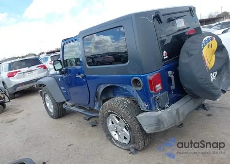 2010 Jeep Wrangler Sport z USA, uszkodzony, nr VIN 1J4AA2D11AL218961